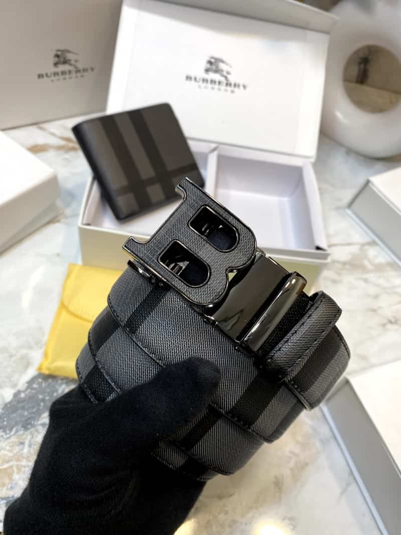BURBERR_Y Premium Belt & Wallet Combo C327