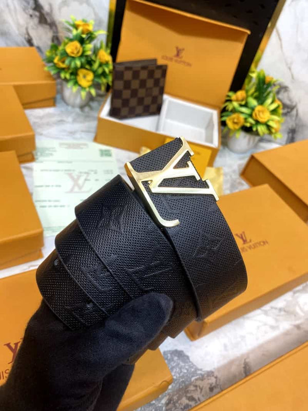 LOUI_S VUITTONN Premium Belt & wallet Combo C323