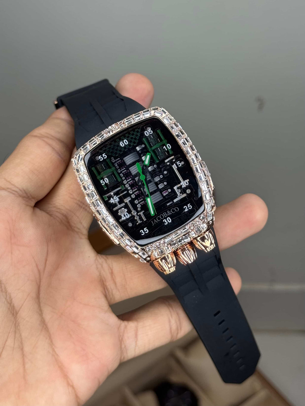 Jacob & Co. Bugatt i Copper Black Tourbillon Premium Quartz Watch