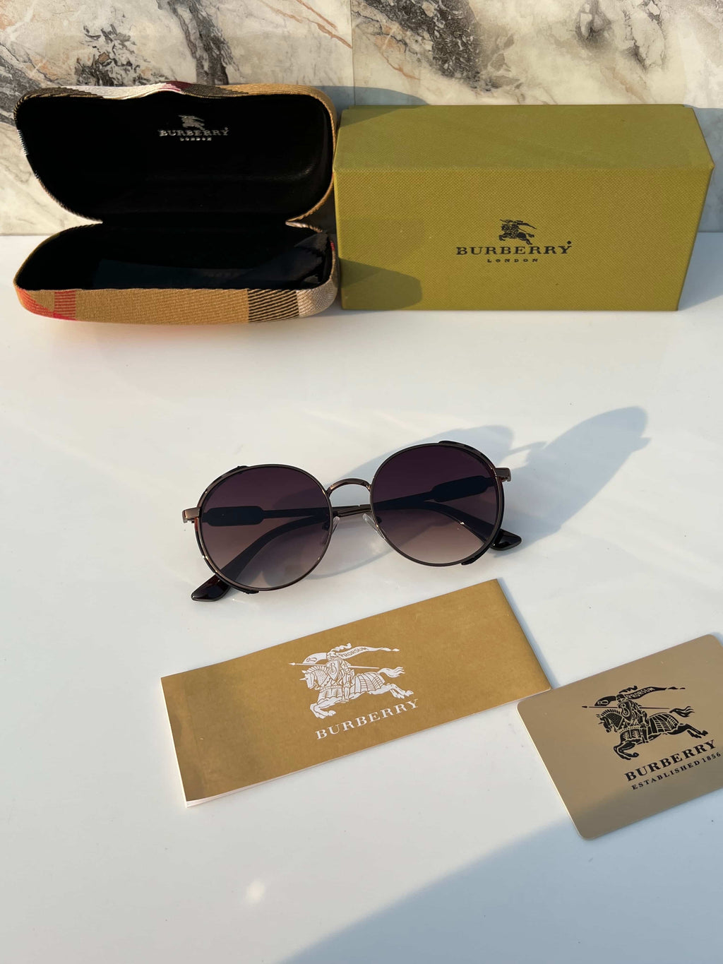 Burberry_2501_brown