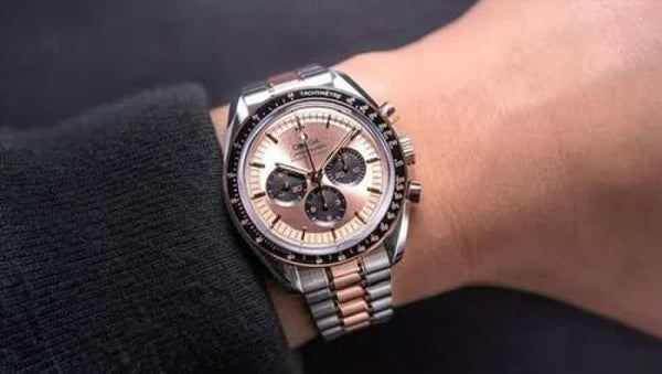 OMEGA SPEEDMASTER MOONWATCH DUAL TO
