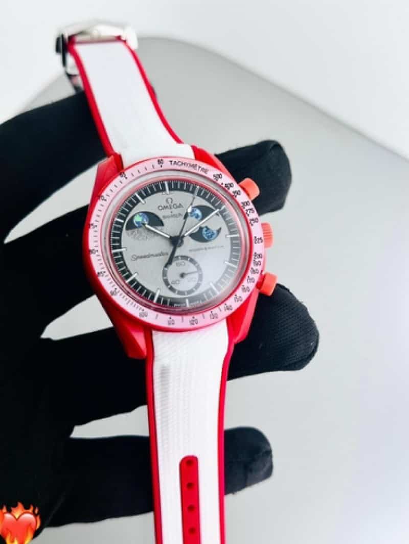 omegaa x silicon strap