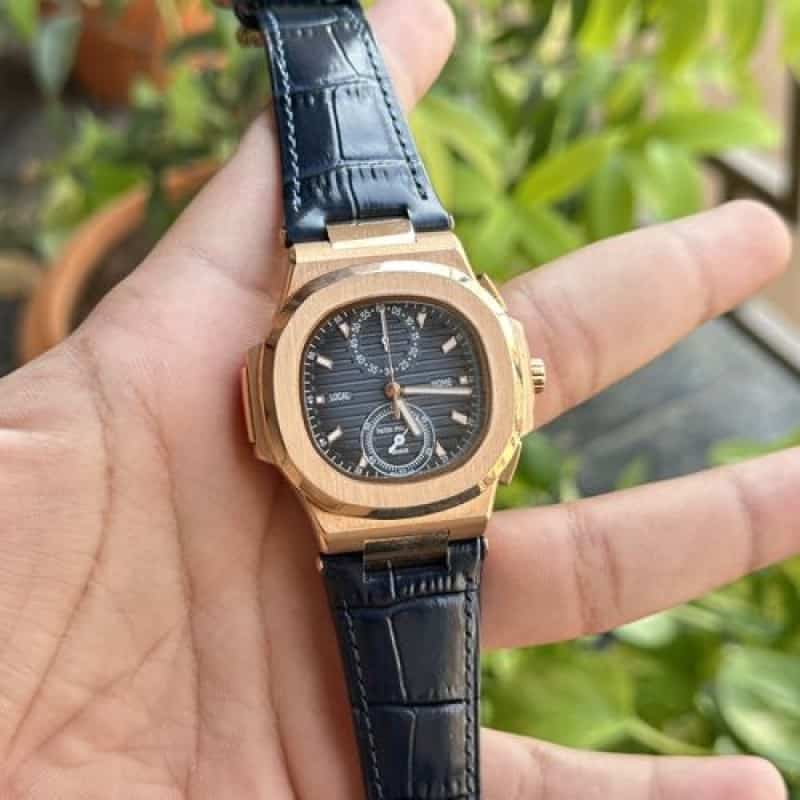 PATEK PHILIPPE NAUTILUS LEATHER STR