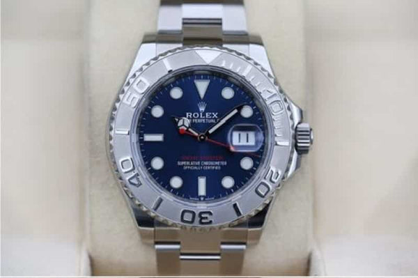 ROLEX YACHT MASTER 40 A068