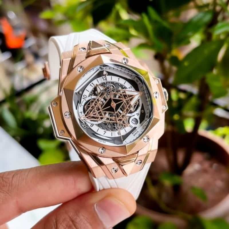 HUBLOT NEW BIG BANG SANG BLEU KING