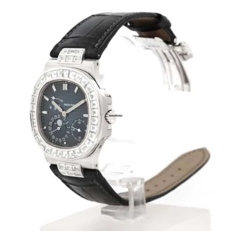PATEK PHILIPPE NAUTILUS 5724R 001 D
