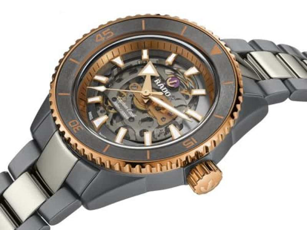 Rado Captain Cook High Tech Ceramic
