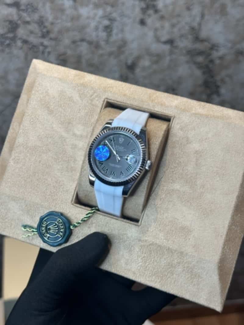 ROLEX DATEJUST SILICON STRAP YZ QUA Secondary image