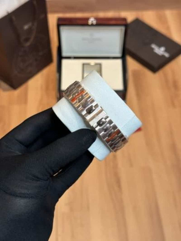 PATEK PHILIPPE 5980 1r Blue Dail