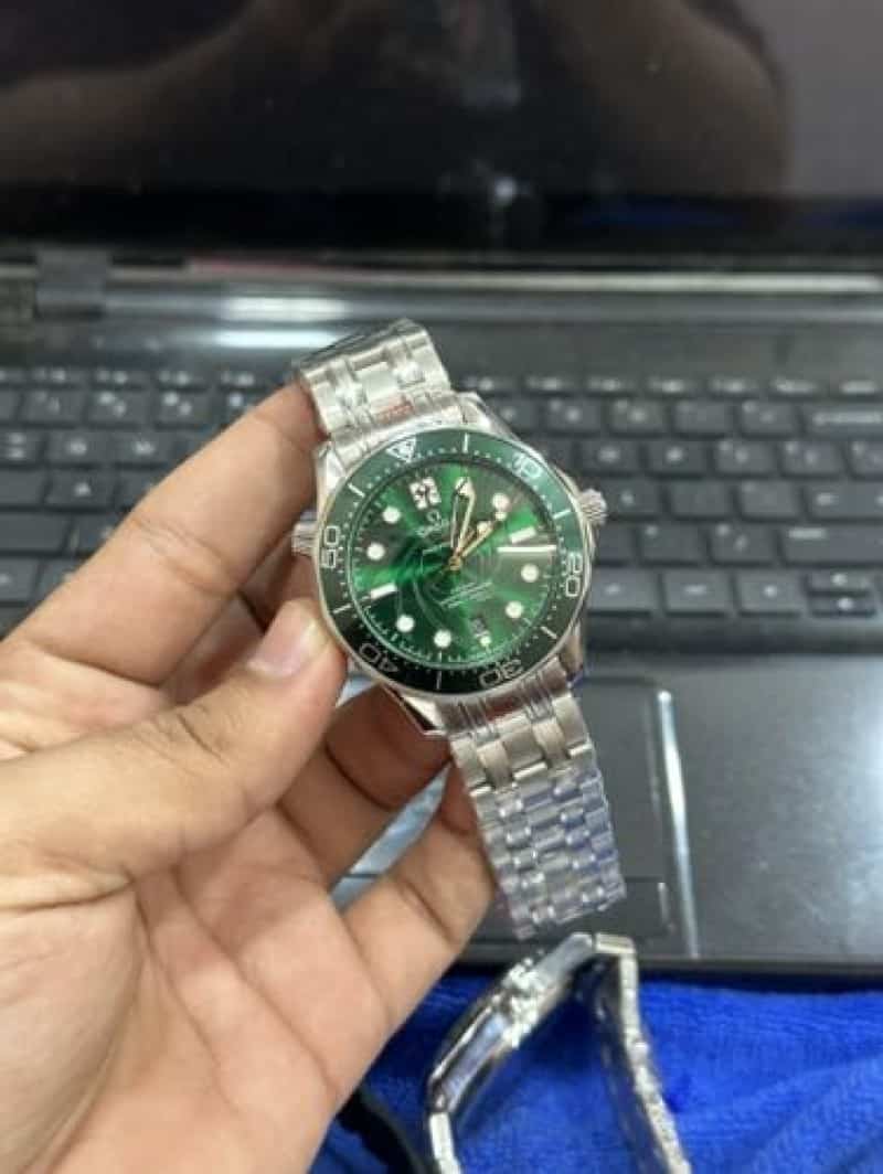 OMEGA SEAMASTER 007 GREEN