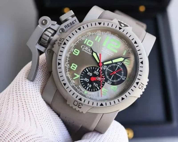 GRAHAM CHRONOGRAPH GRAY STRAP