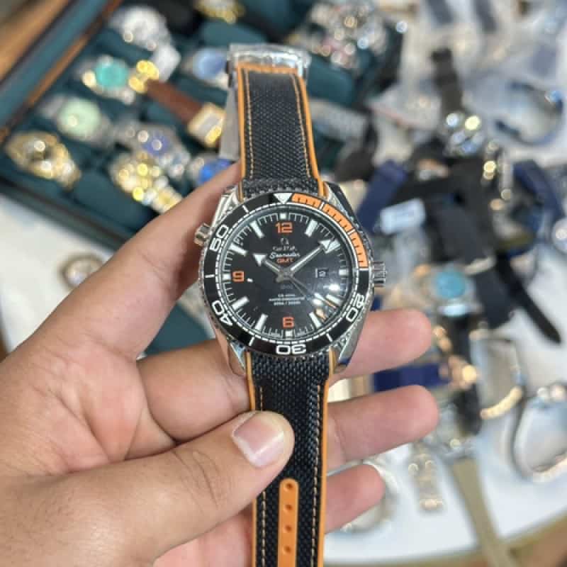 Omegaa Seamaster Planet Ocean GMT A