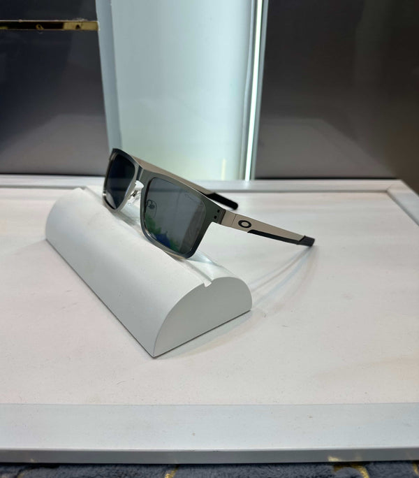 Oakle y Silver Black Premium Shade 1701