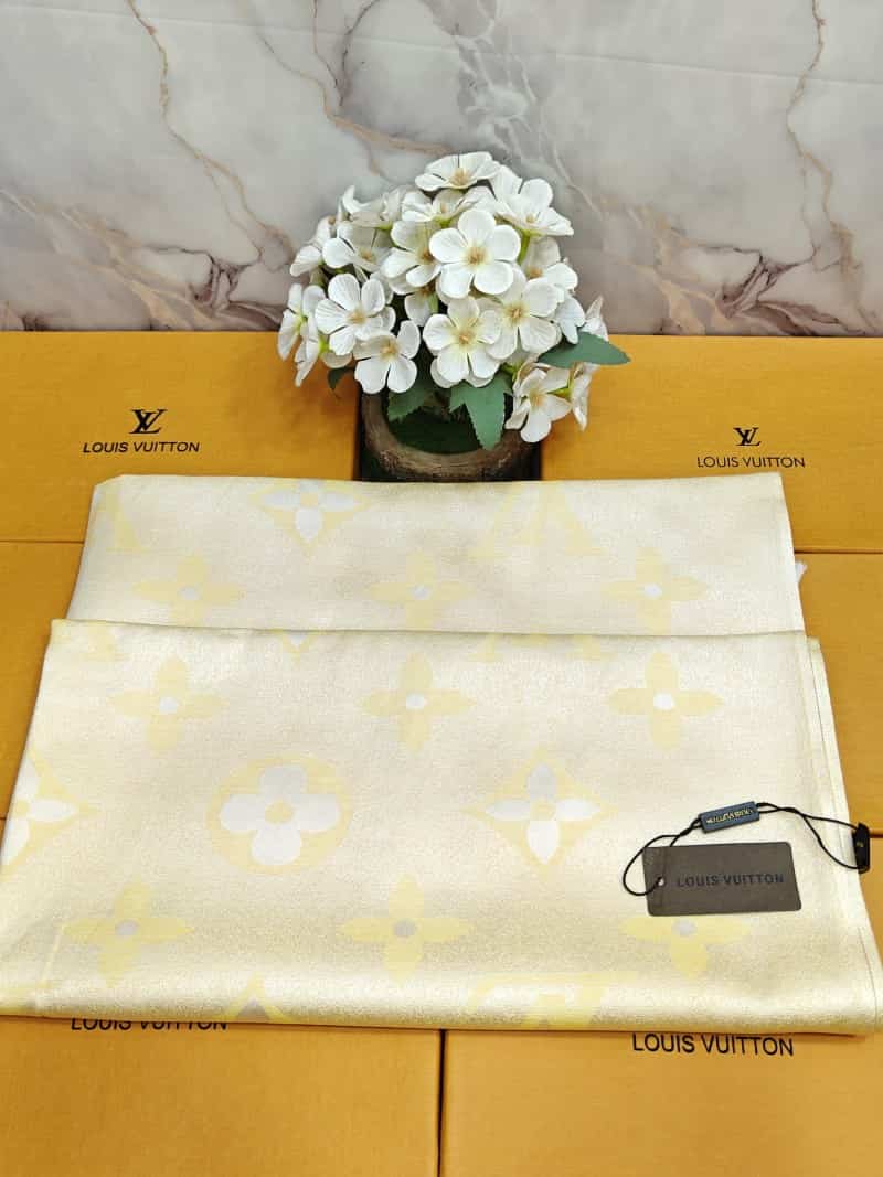 LV lOUI5 VUI+tON PREMIUM QUALITY IM