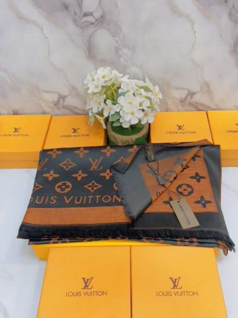 LV LOUIS. VUI-TTON PREMIUM QUALITY IM