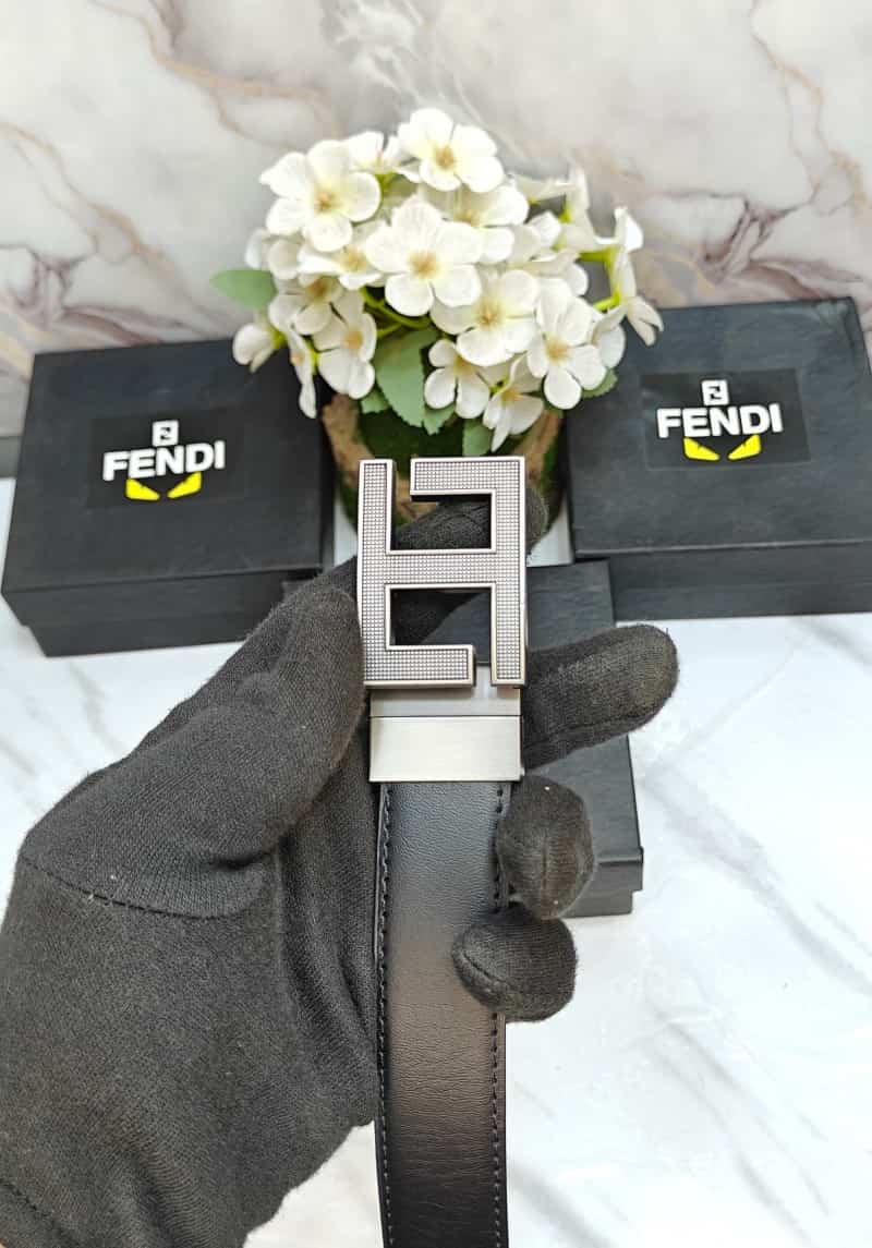 FEND I PREMIUM QUALITY REVERSEABLE LADIES F-101