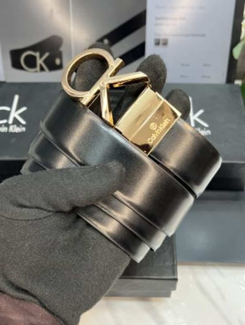 CK CALVI N KLEIN PREMIUM QUALITY IMPORTED REVERSIBLE BELT WITH OG box CK-505