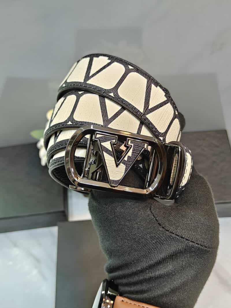 VALENTIN O PREMIUM QUALITY EMBO...$SED V-101