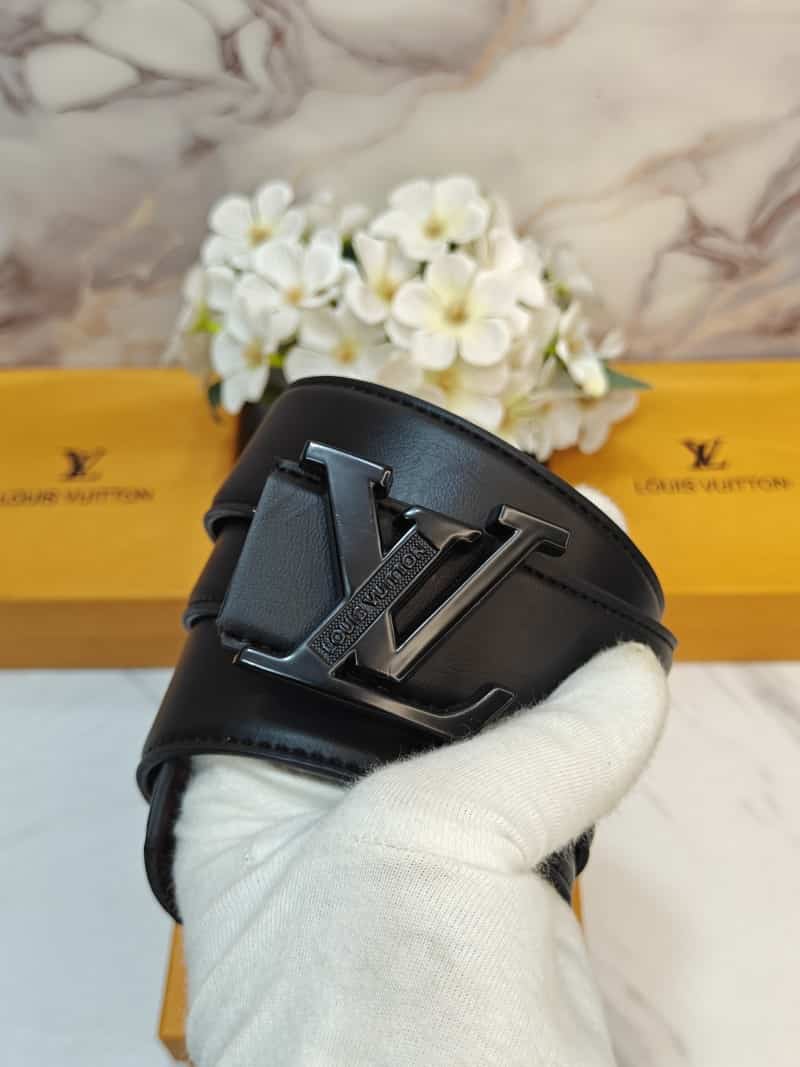 LV LO...U!S.. VUIT+ON.. PREMIUM QUALITY IMP REVERSEABLE BELT WITH OG BOX LV-309