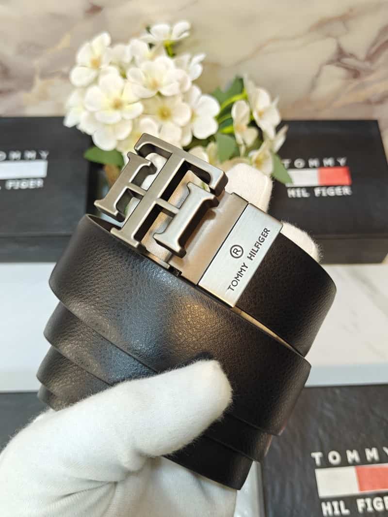 TO..MMY hIlF..IGeR PREMIUM QUALITY REVE