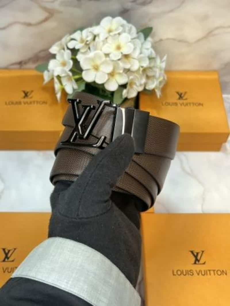 Lv LO...U!$.. vUi·TtON PREMIUM QUALITY IMP REVERSEABLE BELT WITH OG BOX LV-308