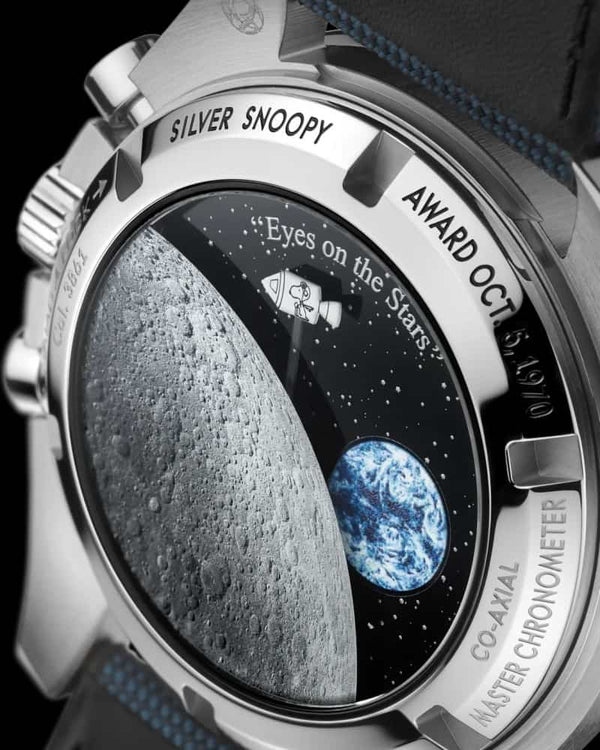 Omegaa Snoopy Aniversary Automatic