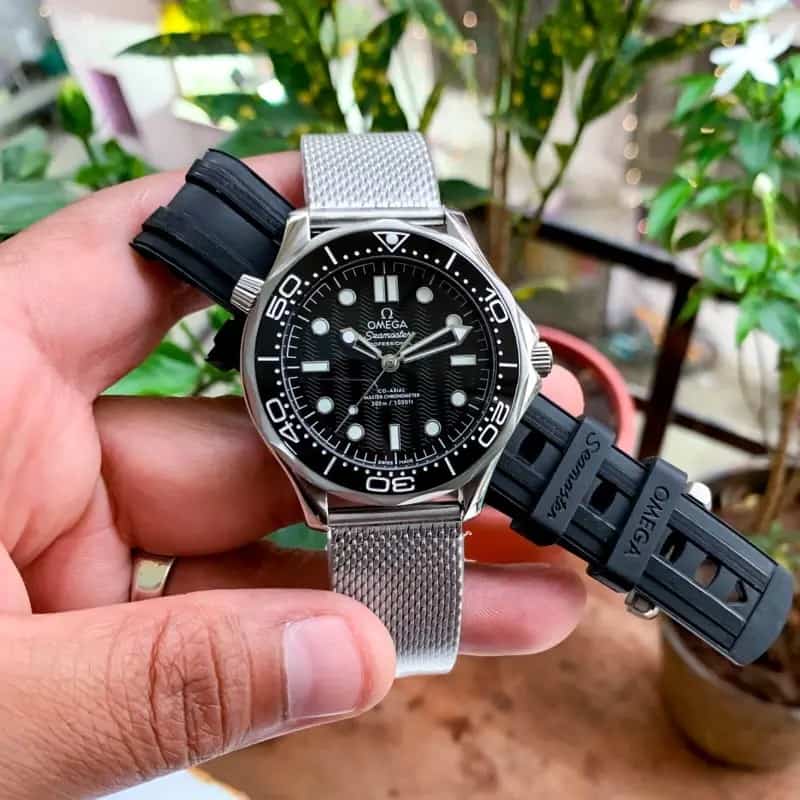 Omegaa Sea Master With Extra Strap