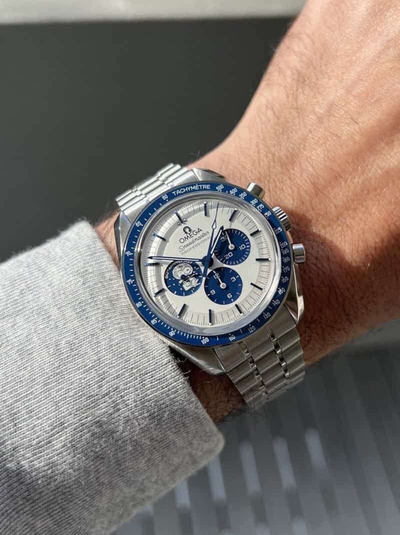Omegaa Snoopy SpeedMaster Professio