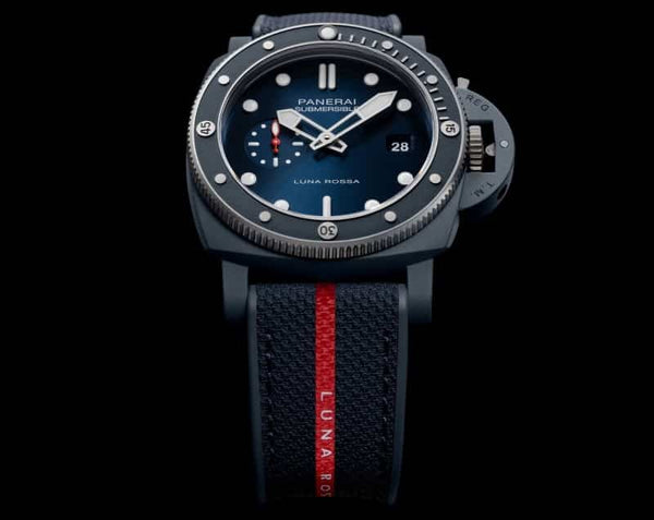 Panerai Luminor Submersible Quarant