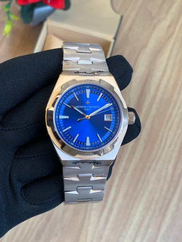 Vacheron Constantin Overseas Rose G