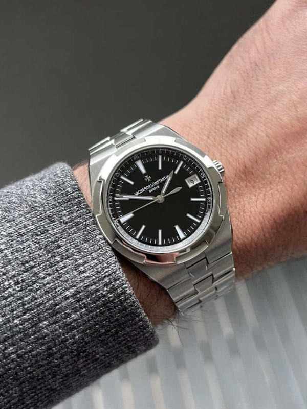 Vacheron Constantin Overseas Black
