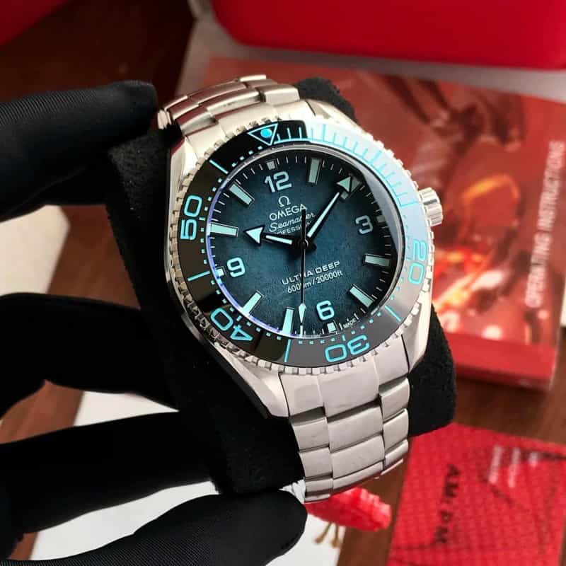 Omegaa SeaMaster Ultra Deep Planet