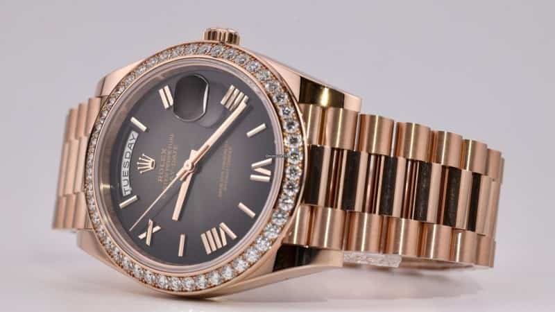 Rolexx Daydate Diamond Rose Gold Om