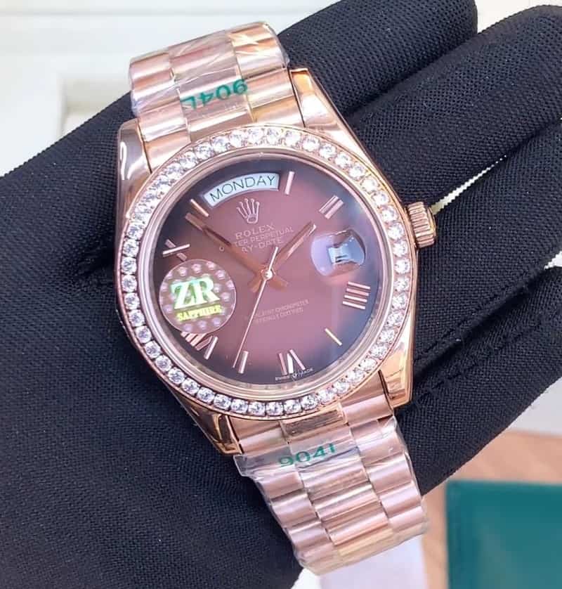 Rolexx Daydate Diamond Rose Gold Om