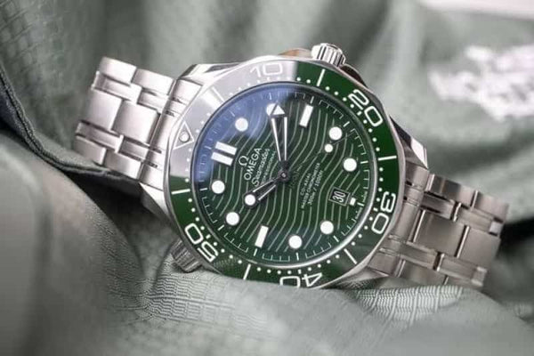 Omegaa Seamaster 300m Green