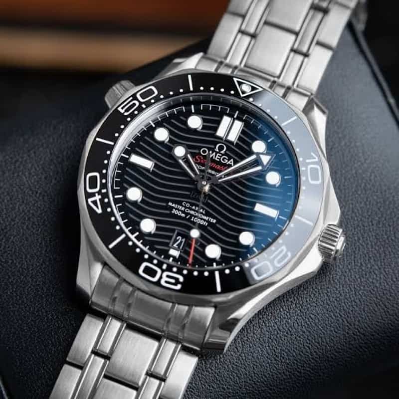 Omegaa Seamaster 300m Black