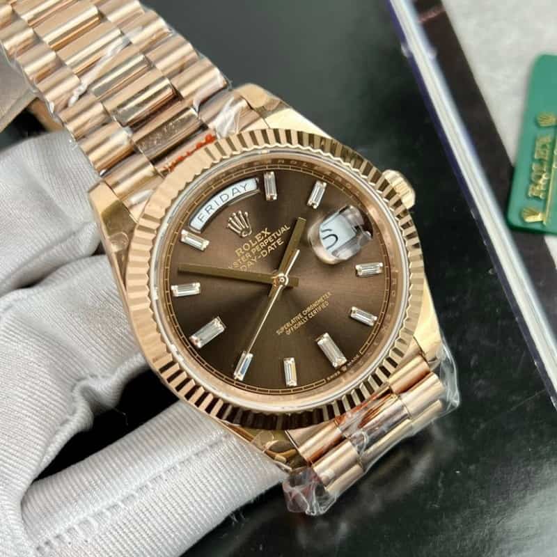 Rolexx daydate diamond brown zr