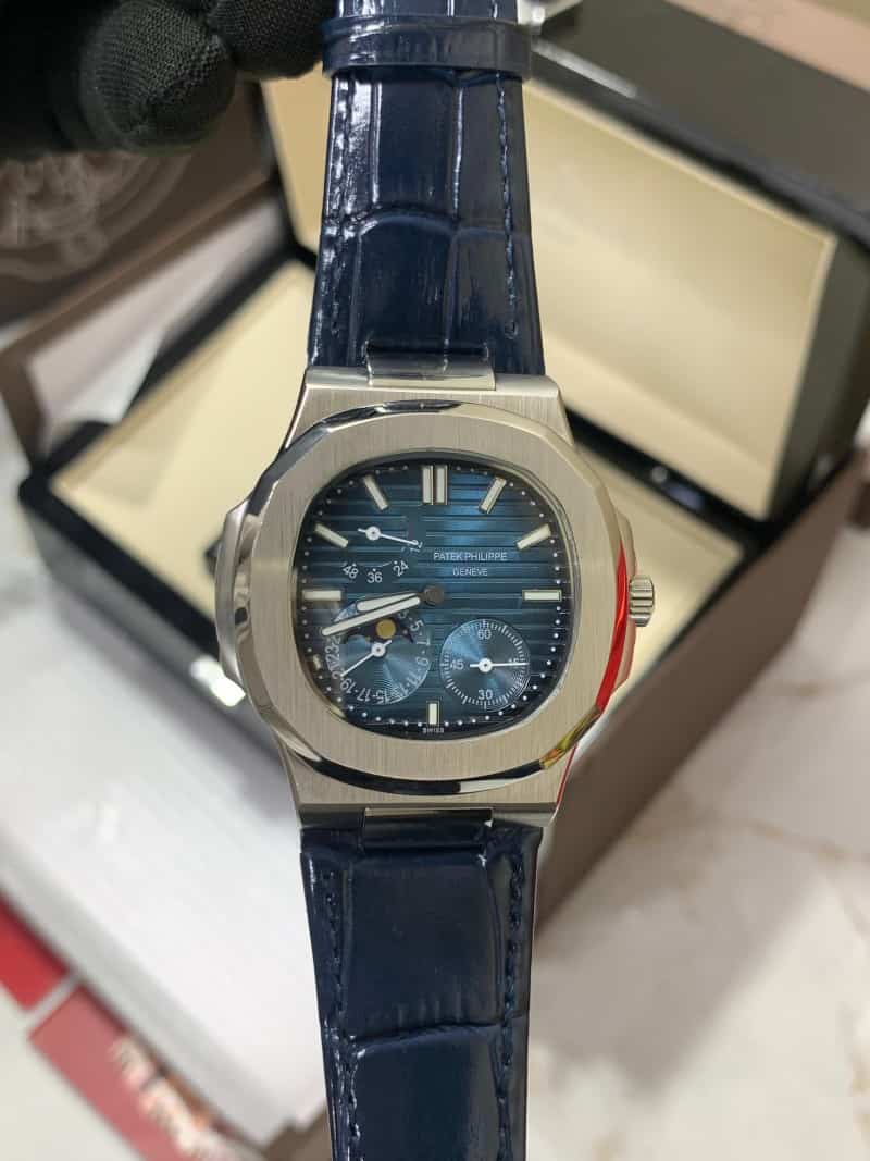 PATEK PHILIPPE NAUTILUS 5712 MOON P