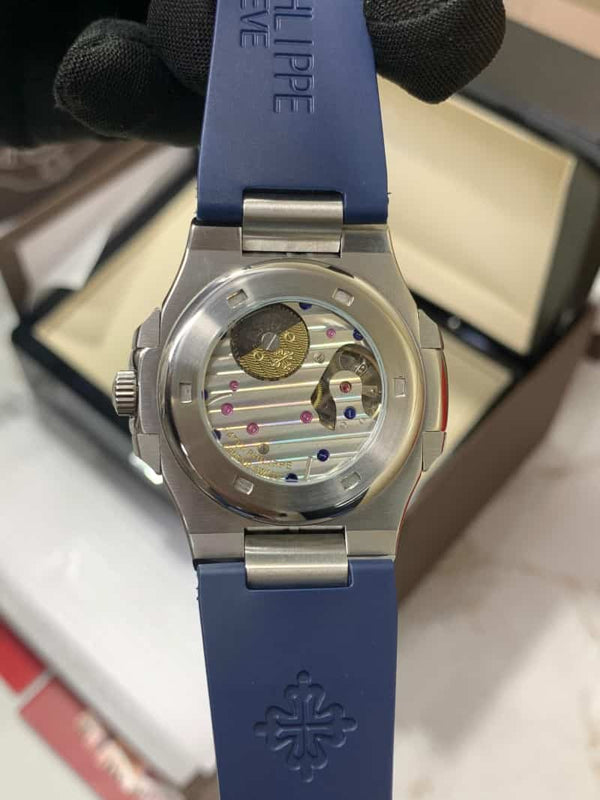 PATEK PHILIPPE NAUTILUS 5712 MOON P