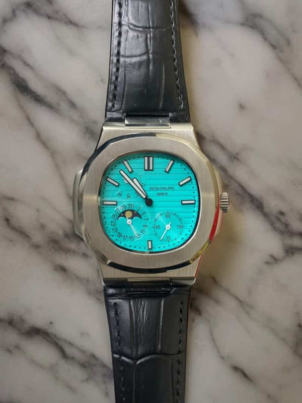 PATEK PHILIPPE NAUTILUS 5712 MOON P