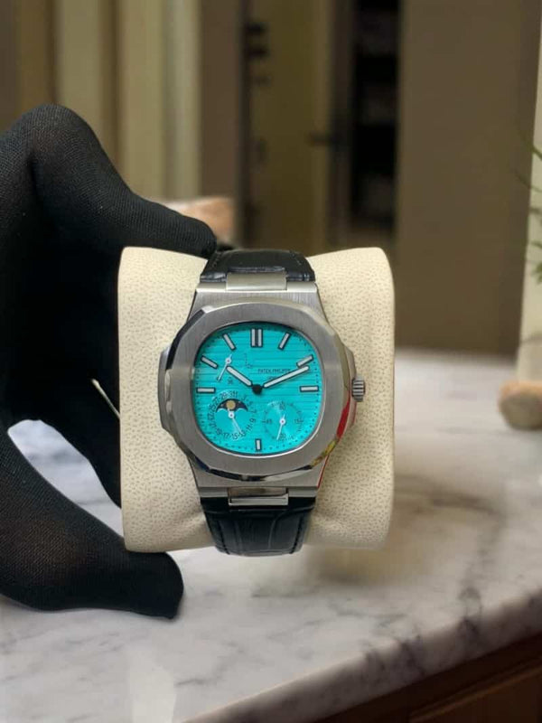 PATEK PHILIPPE NAUTILUS 5712 MOON P