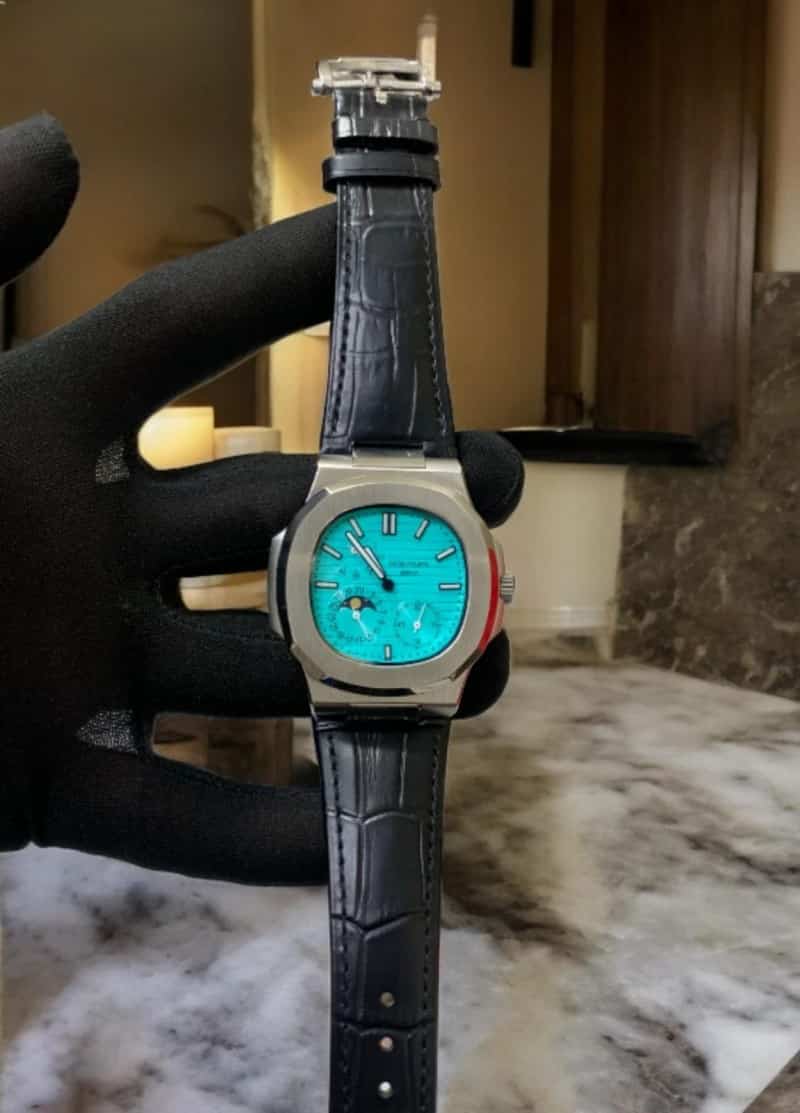 PATEK PHILIPPE NAUTILUS 5712 MOON P
