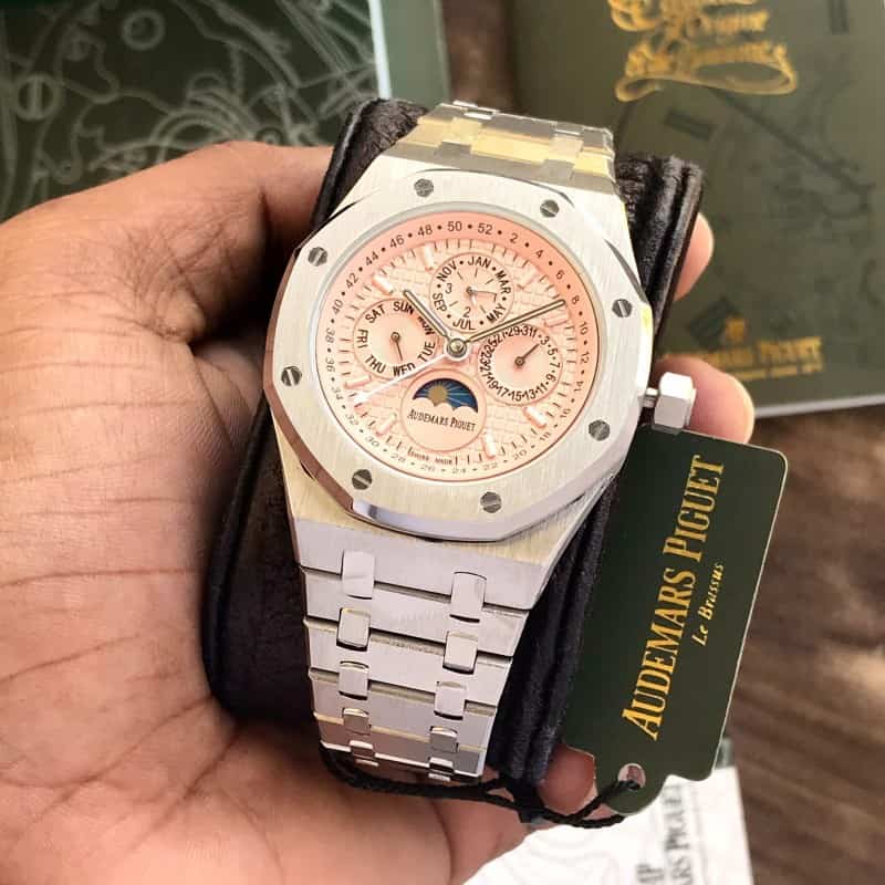 AUDEMARS PIGUET CALENDAR