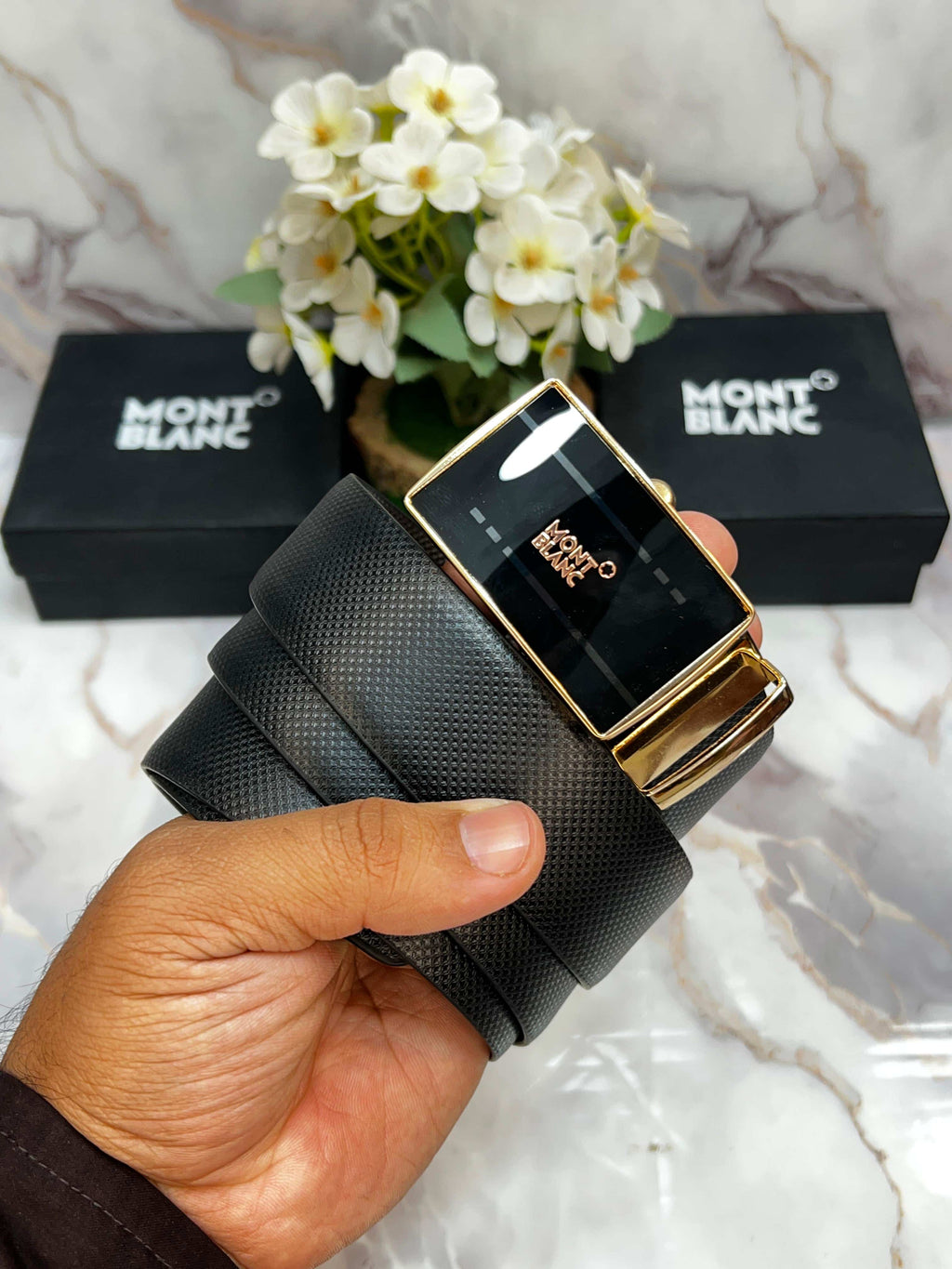 MONT BLANC PREMIUM QUALITY REVERSEABLE BELT WITH OG BOX MB-702