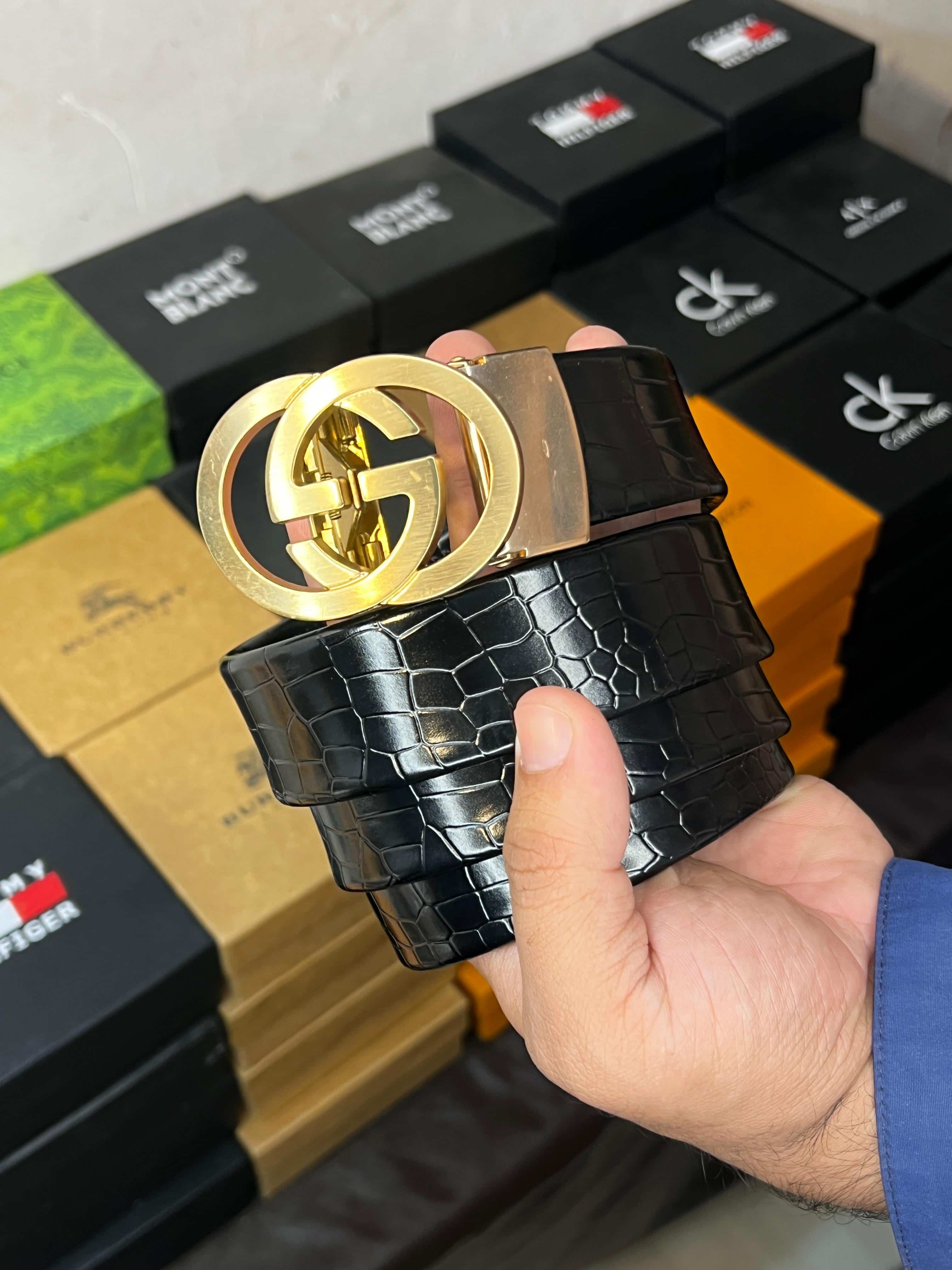 gu..CCi. PREMIUM QUALITY IMPORTED AUTOLOCK CROCODILE BELT WITH OG BOx GG-213