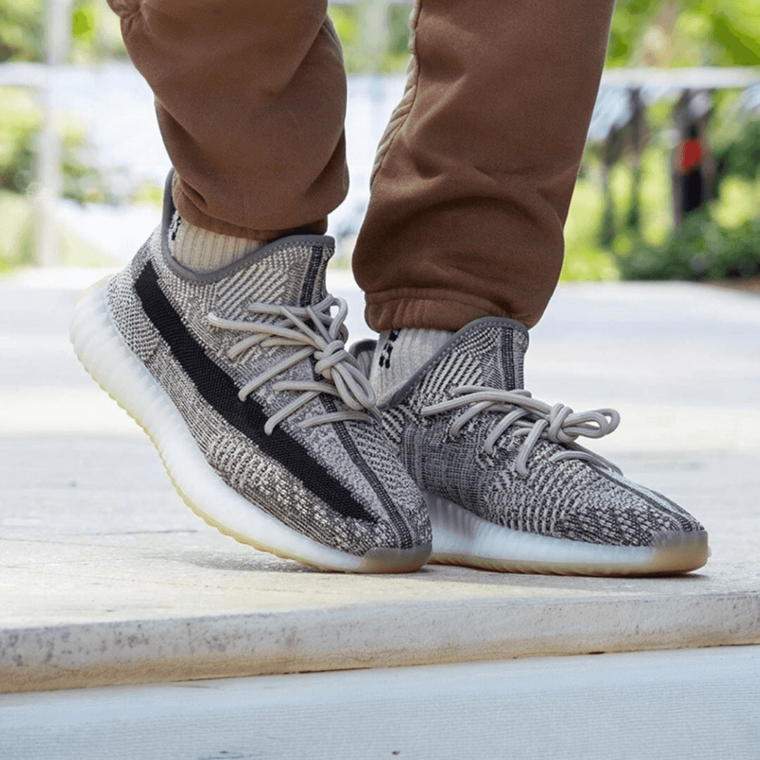 Adidas Yeezy Boost 350 V2 Zyon Semi UA with Full Accessories