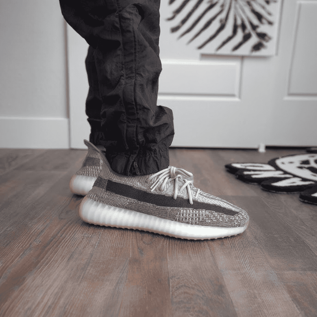 Adidas Yeezy Boost 350 V2 Zyon Semi UA with Full Accessories