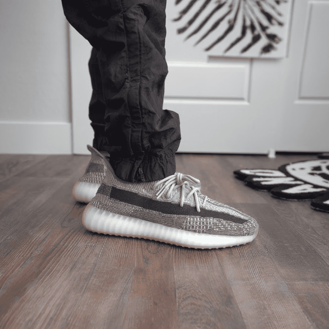 Adidas Yeezy Boost 350 V2 Zyon Semi UA with Full Accessories