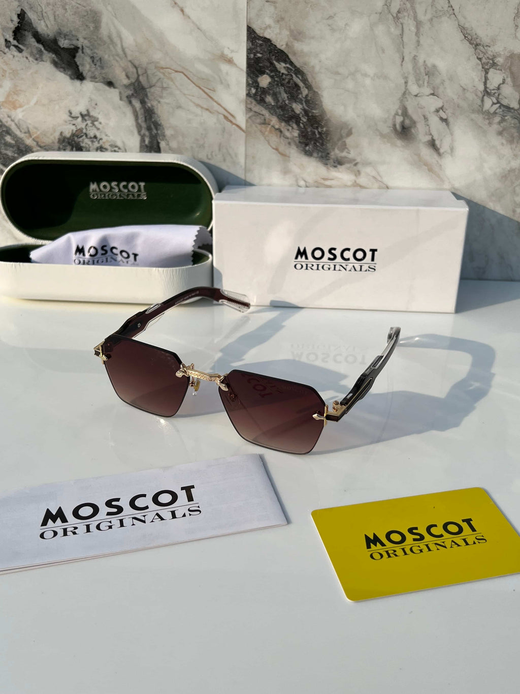 Moscot_69310_gold_brown