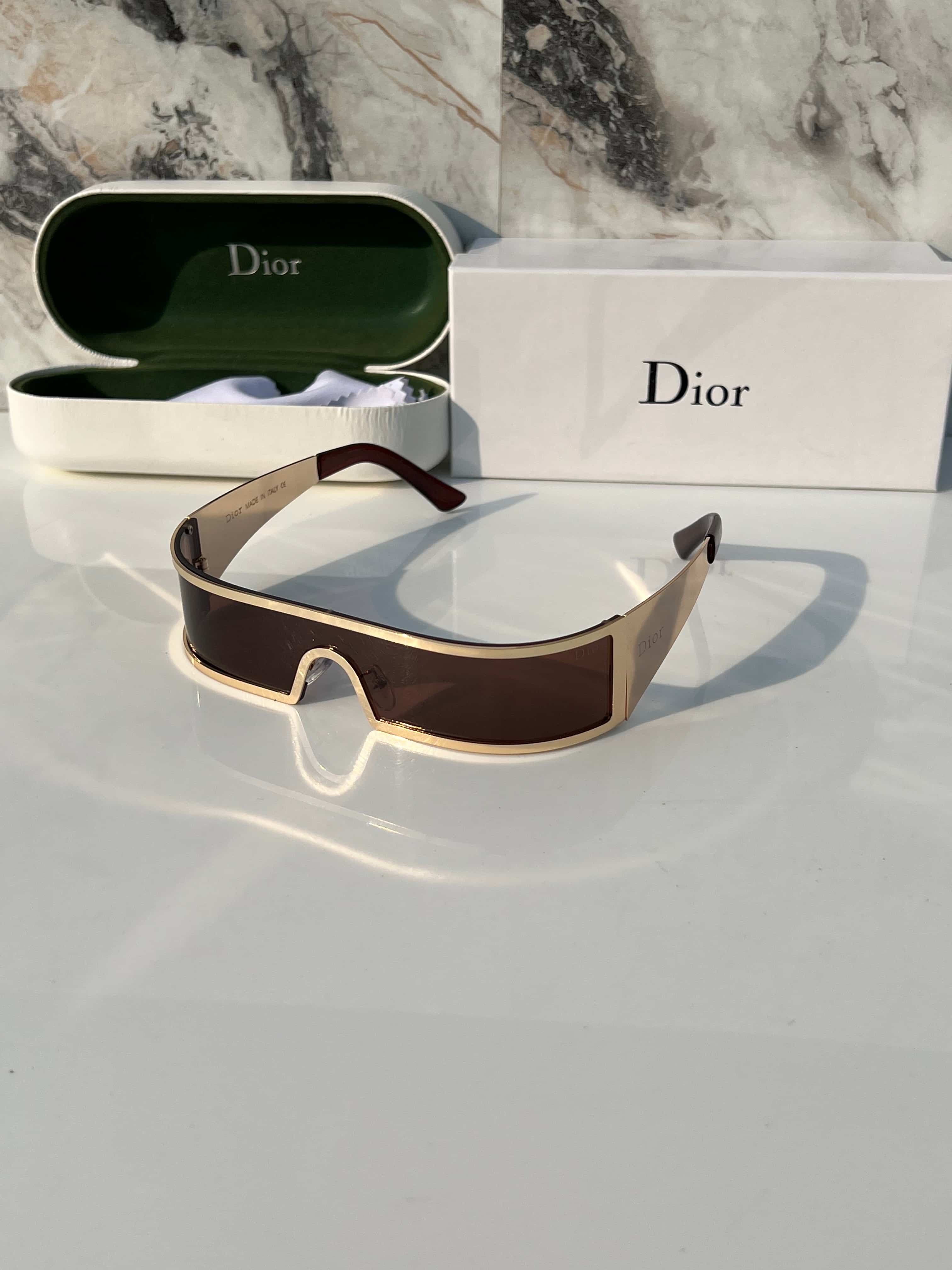 DIOr_9094_gold_brown